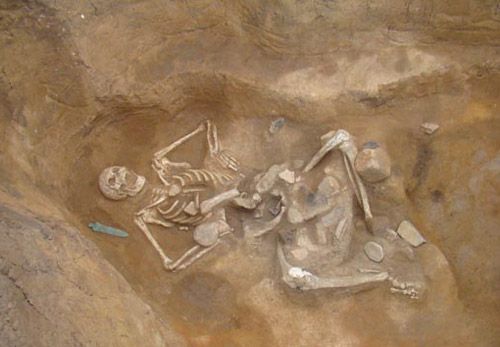 Giant Skeleton Discovered in Bulgaria | Beyond Science | Before It's News | Giant skeleton, Human skeleton, Giant skeletons found