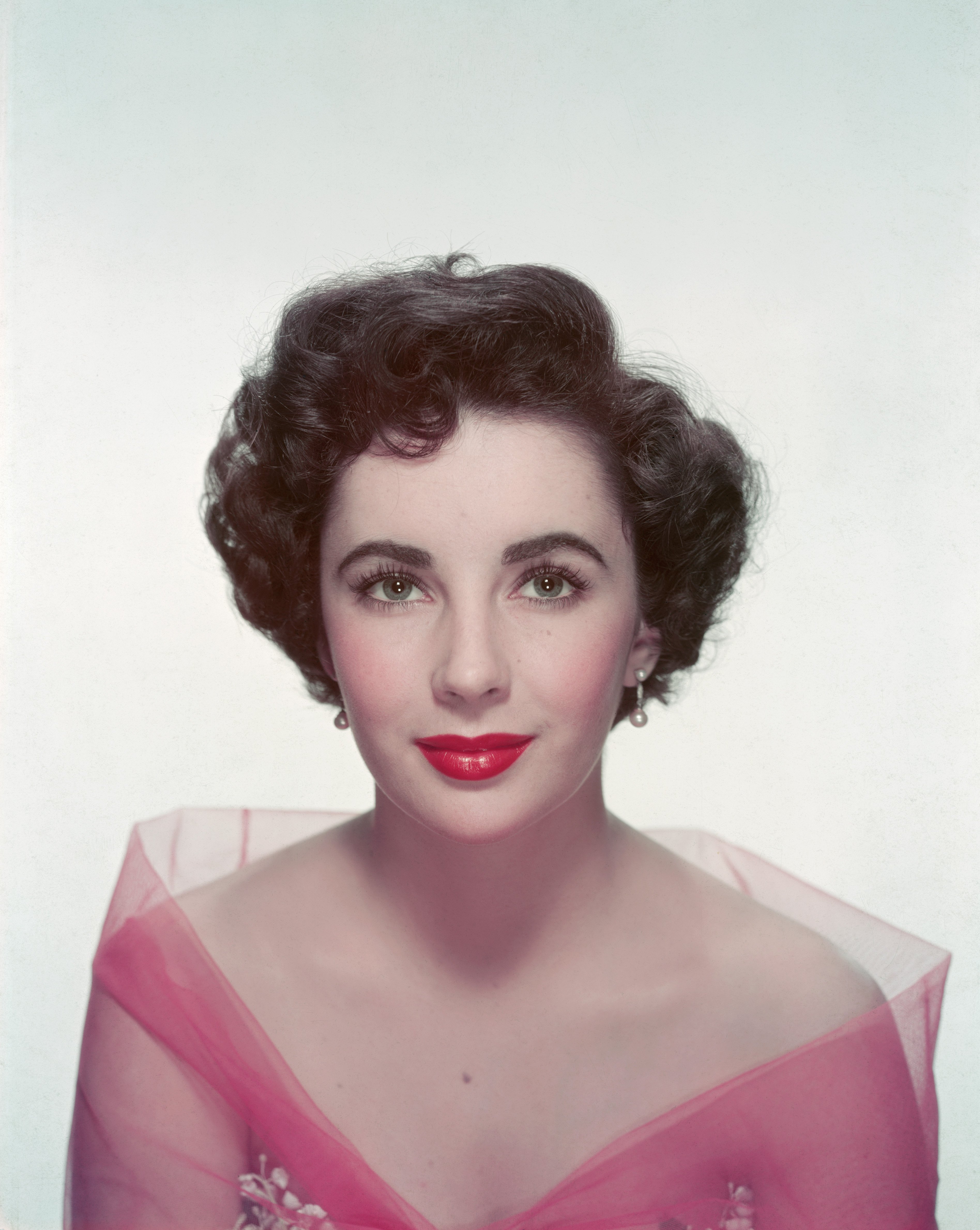 Actress Elizabeth Taylor in 1955 | Source: Getty Images