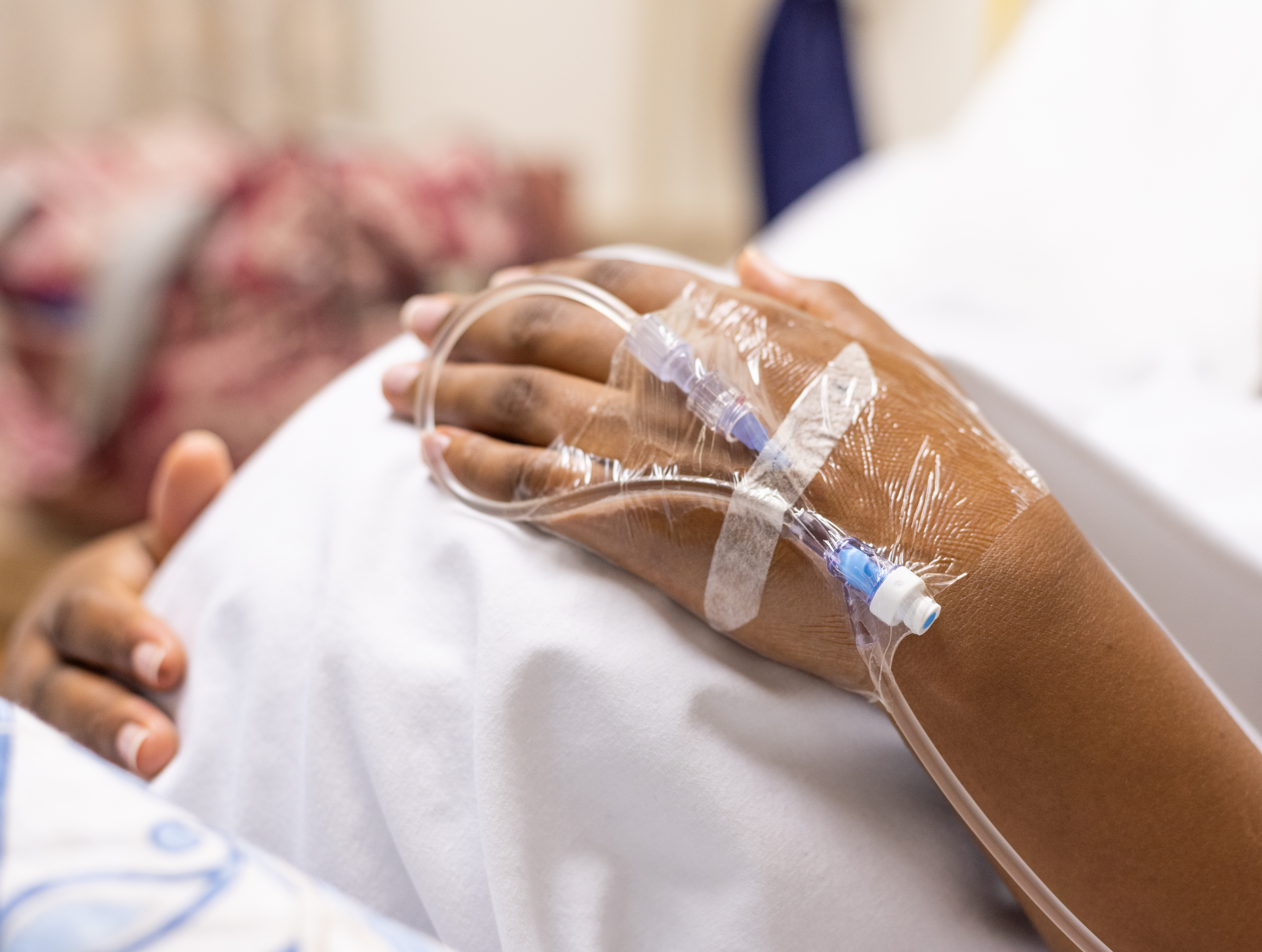 A pregnant woman in the hospital | Source: Shutterstock