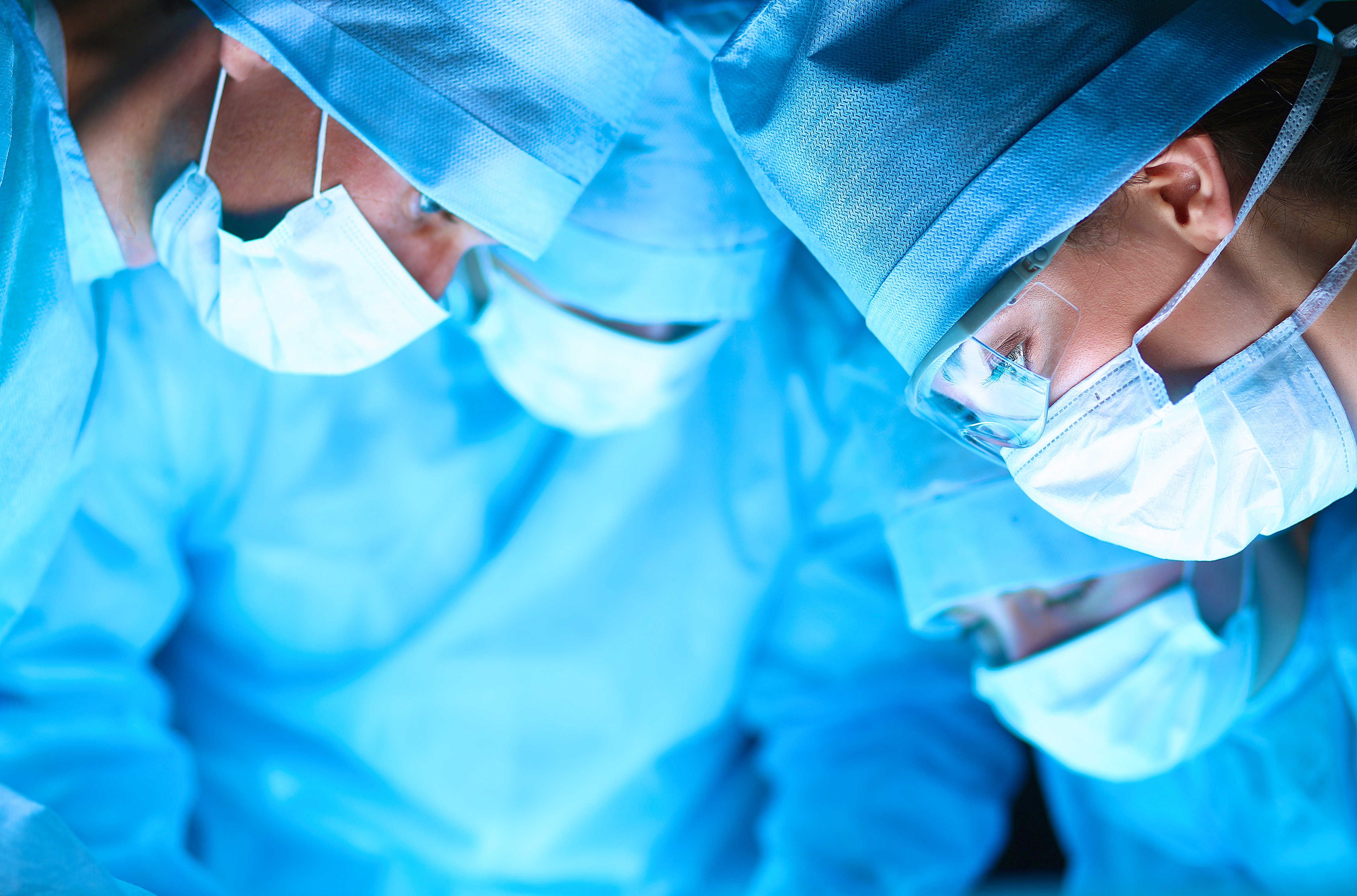 A team of surgeons | Source: Shutterstock